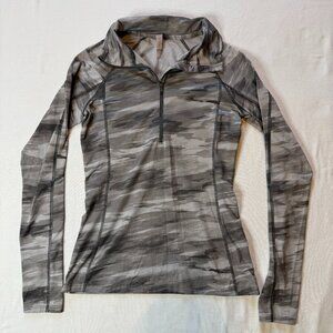Under Armour ColdGear Jacket Grey‎ Camo Women's Small